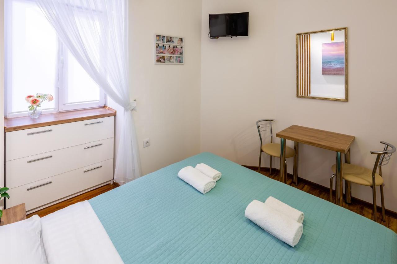 Cozy Apartments Center Lviv Buitenkant foto