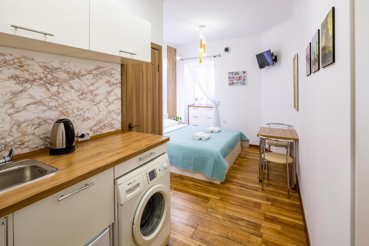 Cozy Apartments Center Lviv Buitenkant foto
